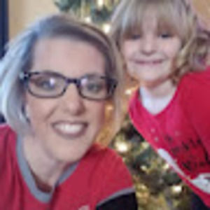 Meet your Posher, Leslie